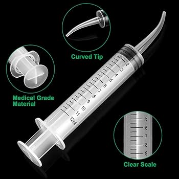 12ml Hand Feeding Syringe With Curved Tip