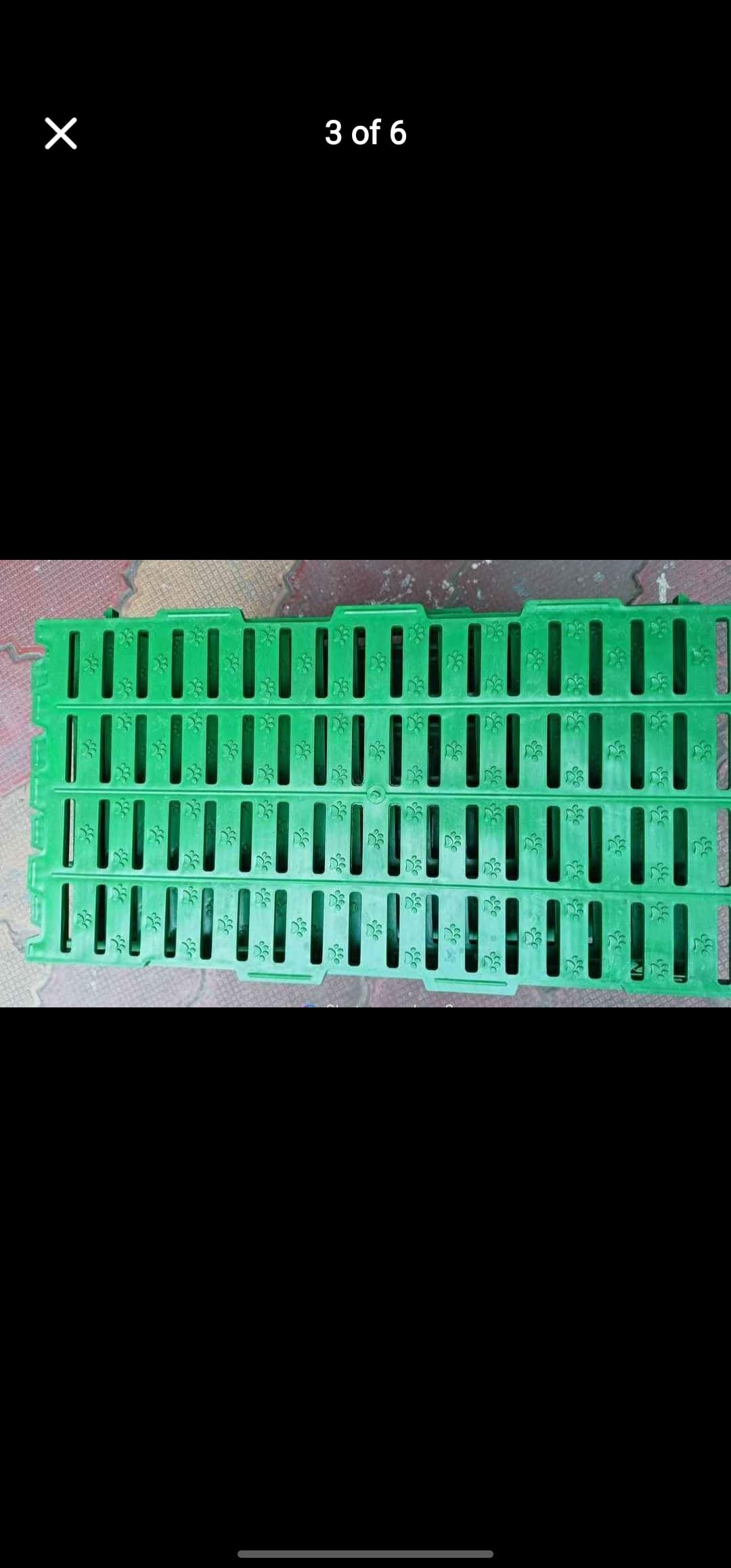 CG - Slatted Plastic Farm Floor Mats (2/2)